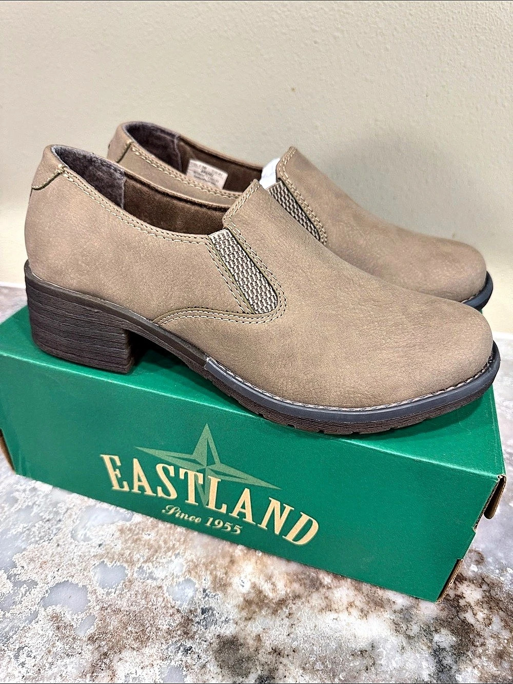 Eastland Brooke Earth Women's Brown Slip-On Heels US 9.5